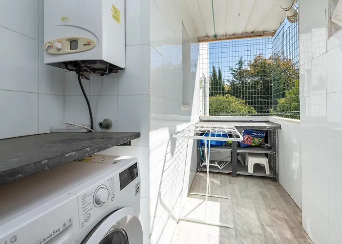 Apartamento Joyas Cancelada Estepona